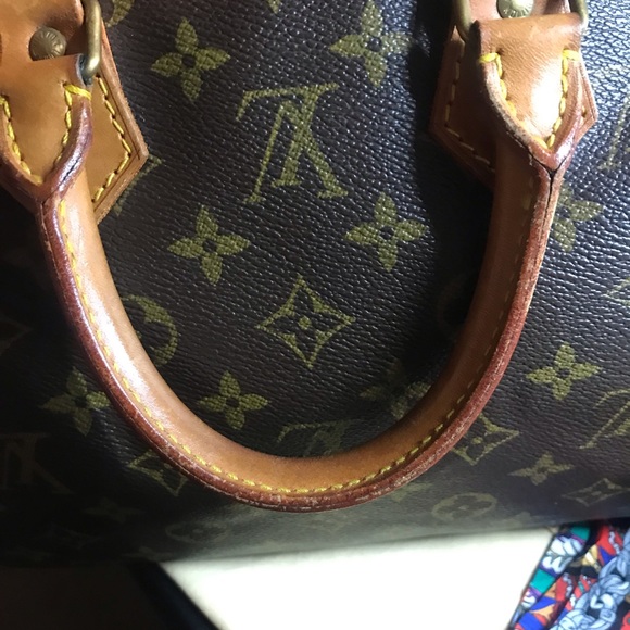 Authentic LV Speedy 25 - Picture 5 of 11